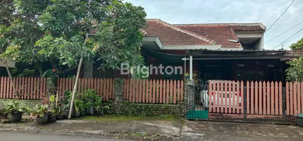 Gambar Property DIJUAL RUMAH HOOK TEPI JALAN RAYA SAWOJAJAR 2