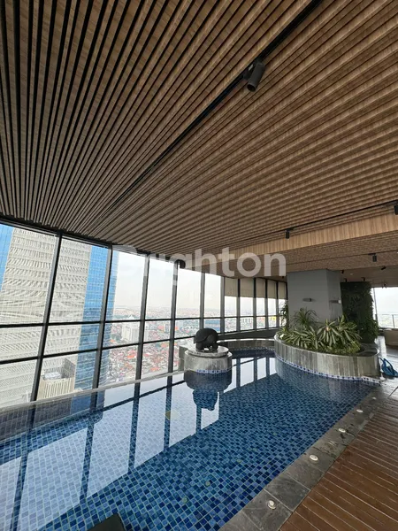 image APARTMENT THE PEAK TUNJUNGAN PLAZA SURABAYA PUSAT (7)