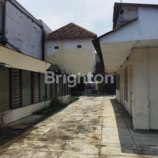 image RUMAH LUAS DI TENGAH KOTA KEDIRI (5)