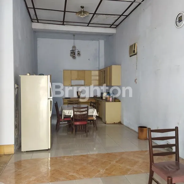 image RUMAH LUAS DI TENGAH KOTA KEDIRI (6)