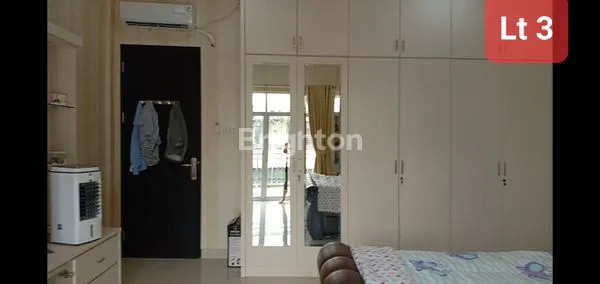 image RUMAH DI TELUK GONG MEWAH EKLUSIF 4,5 LANTAI DEKAT SEKOLAH STELLA MARIS TELUK INTAN JAKARTA UTARA SEMI FURNISHED (6)
