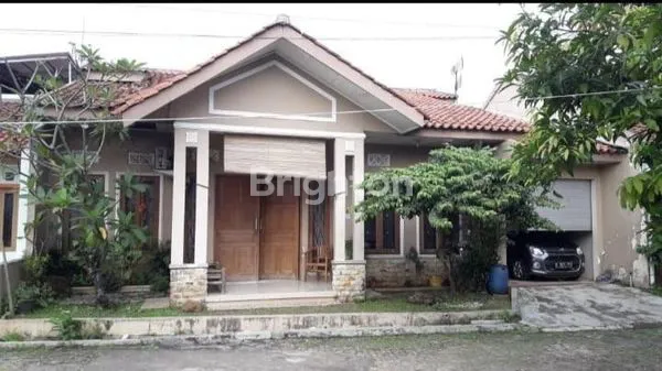 image HUNIAN RASA VILLA CIBUBUR  (4)