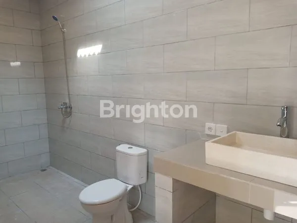 image NEW VILLA DI CANGGU DENGAN GARDEN LUAS  (2)