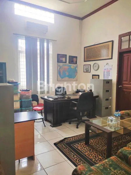 image RUMAH LUAS, JL CUT NYAK DIEN ( SAMPING JL R.A. KARTINI ) KAWASAN PEJABAT (6)