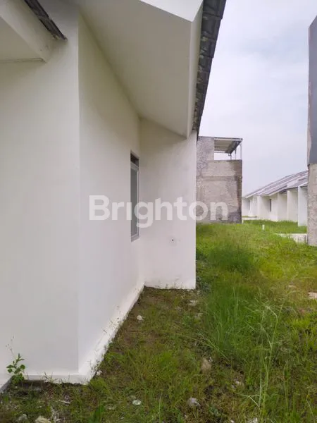 image RUMAH SIAP HUNI DI CITRA MAJA TANGERANG (3)
