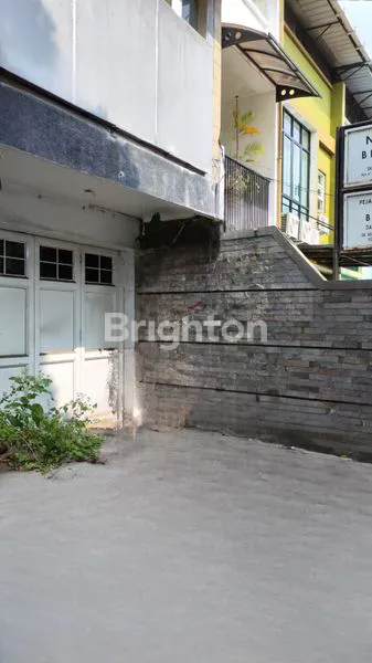 RUMAH HITUNG TANAH JALUR NIAGA JALAN 2 ARAH DI TURANGGA SAYAP BUAH BATU