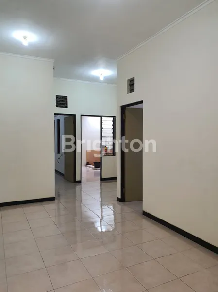 image MURAH SUKOLILO DIAN REGENCY 1 FULL RENOVASI LOKASI SURABAYA TIMUR (2)