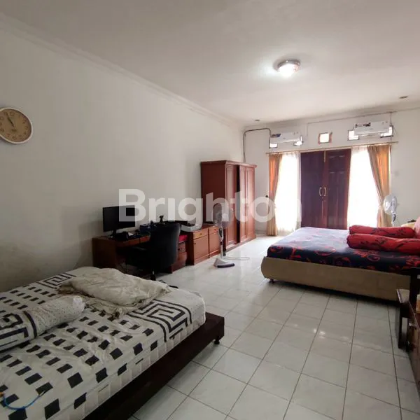 image RUMAH KEBON JERUK JAKARTA BARAT 2 LANTAI (4)