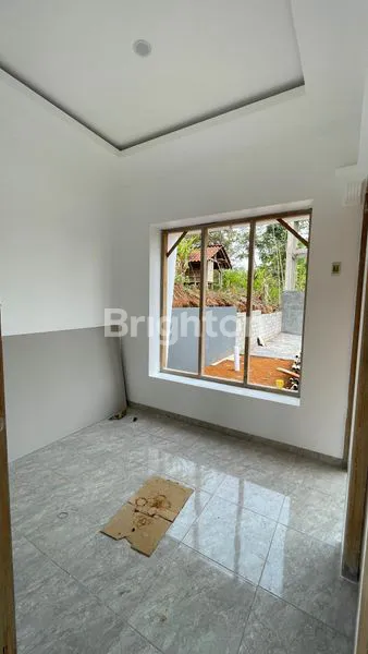 image RUMAH BARU SIAP DIHUNI LINGKUNGAN PERUMAHAN CLUSTER GUNUNGPATI - SEMARANG (5)