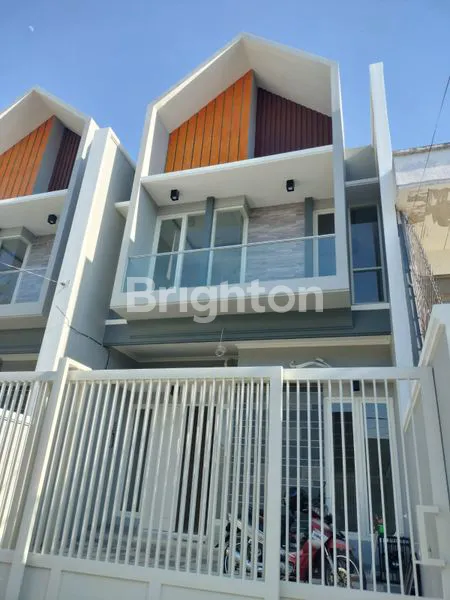 image MANYAR KERTOADI BARU GRESS DEKAT GALAXY MALL DAN RAYA MERR (3)