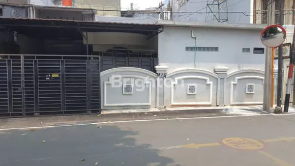 image RUMAH SUNTER 1,5 LANTAI  DI JAKARTA UTARA (1)