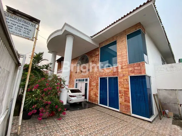 image RUMAH MEWAH 2 LANTAI FULLY FURNISHED ATANG SENDJAYA BOGOR (2)