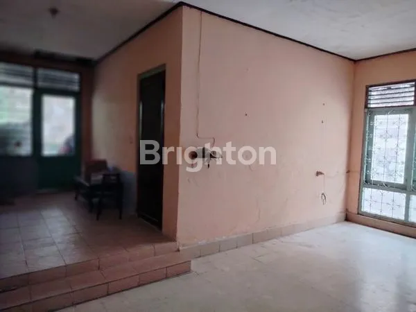 image RUMAH TENGAH KOTA SURABAYA MURAH (5)