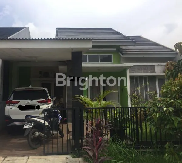 image RUMAH SIAP HUNI DENGAN LINGKUNGAN ASRI DI DUKUH BIMA BEKASI (1)