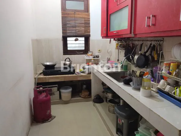 image JUAL CEPAT RUMAH 2 LANTAI SIAP HUNI (7)