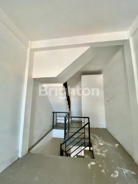 image RUKO 2.5 LT DI JL RAYA RUNGKUT KIDUL SURABAYA  (4)