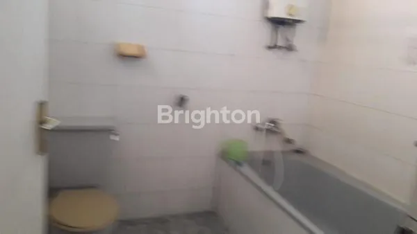 image RUMAH BAGUS DAN BESAR 2 LT TERAWAT DI KOPO PERMAI 2 (8)