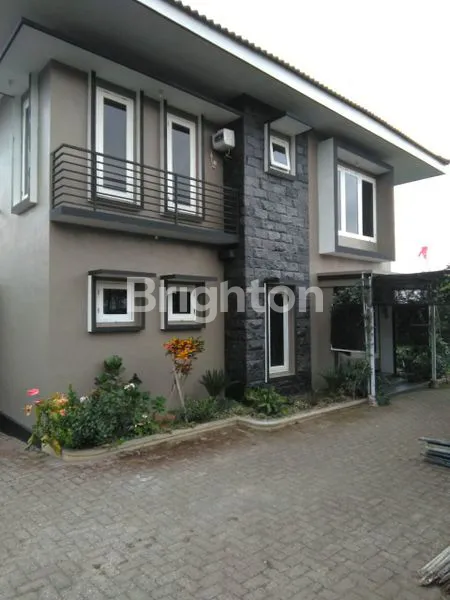 image RUMAH STRATEGIS BERSIH TERAWAT SIAP HUNI (1)