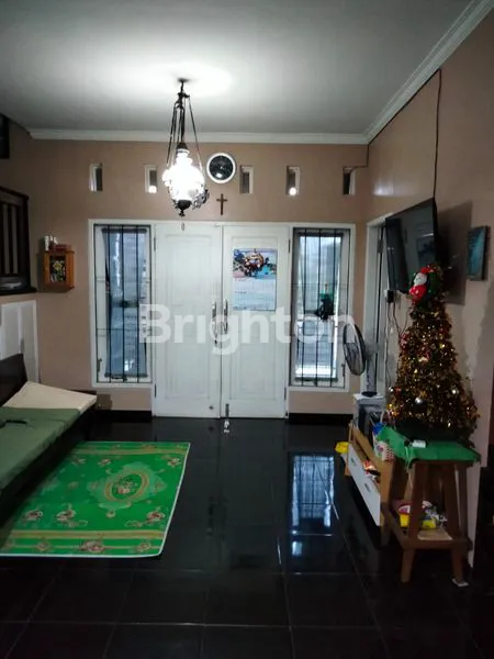 image RUMAH STRATEGIS BERSIH TERAWAT SIAP HUNI (4)