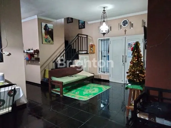 image RUMAH STRATEGIS BERSIH TERAWAT SIAP HUNI (8)