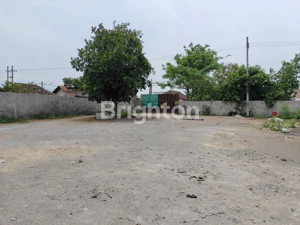 TANAH LUAS LEBAR 60 METER LOKASI STRATEGIS PINGGIR JALAN RAYA MINGGIRAN (JALAN KERTOSONO-KEDIRI)