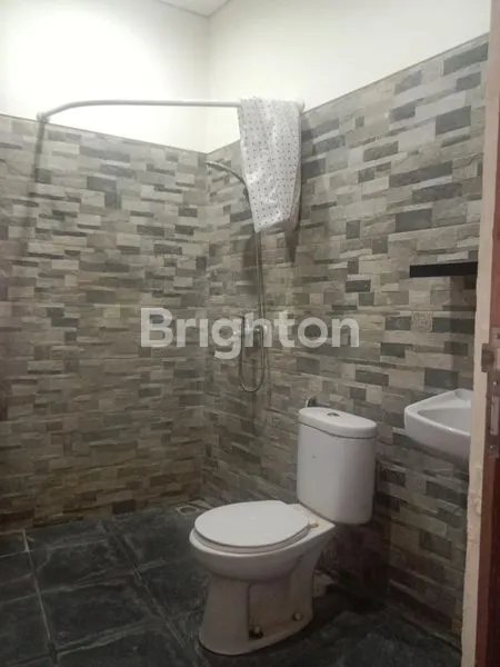 image RUMAH MINIMALIS JIMBARAN DEPAN GWK (3)