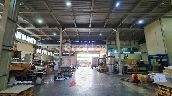 GUDANG 3 LANTAI SIAP PAKAI DI PLUIT