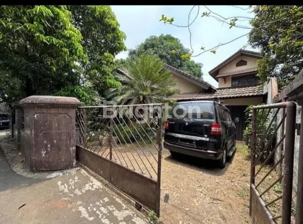 image DIJUAL RUMAH 2 LANTAI  SIAP HUNI (1)