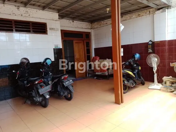 image RUMAH JL PETEMON DEKAT JL. BANTU URIP DAN JL. ARJUNO (3)