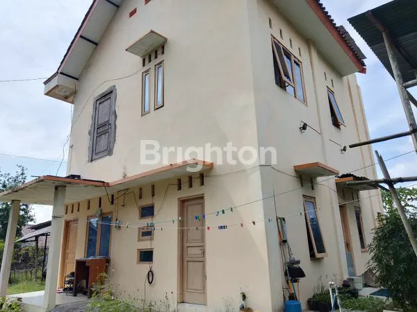 image RUMAH SIAP HUNI 2 LANTAI DENGAN TANAH LUAS DI JURUG - BOYOLALI (3)