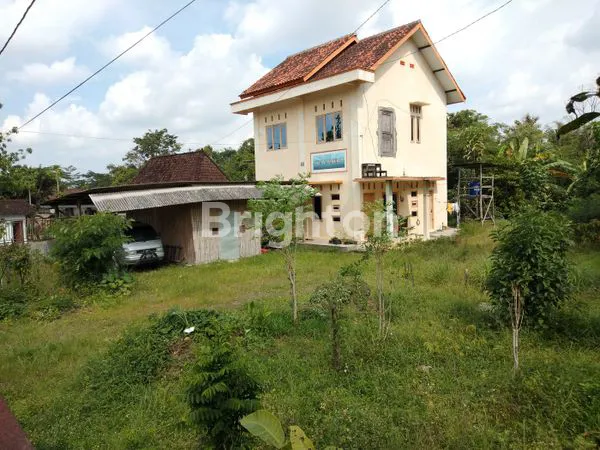 image RUMAH SIAP HUNI 2 LANTAI DENGAN TANAH LUAS DI JURUG - BOYOLALI (6)