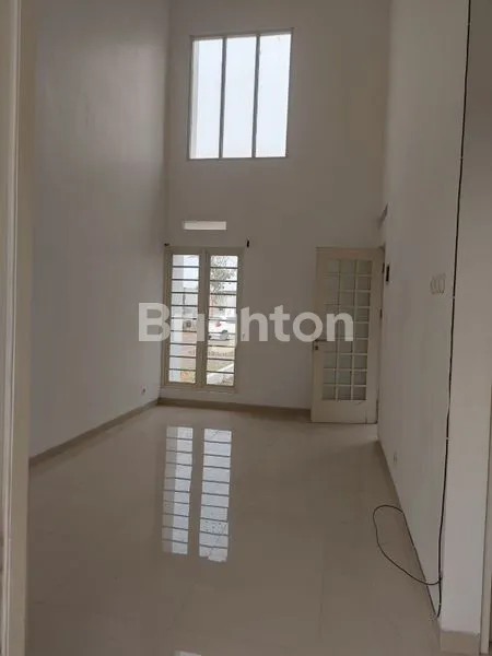 image MINIMALIS TERAWAT LINGKUNGAN BAGUS (2)