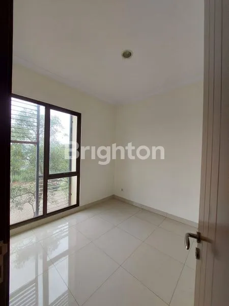 image RUMAH 2 LANTAI VIEW BAGUS, CLUSTER DIVENA, THE AVANI, BSD CITY (5)