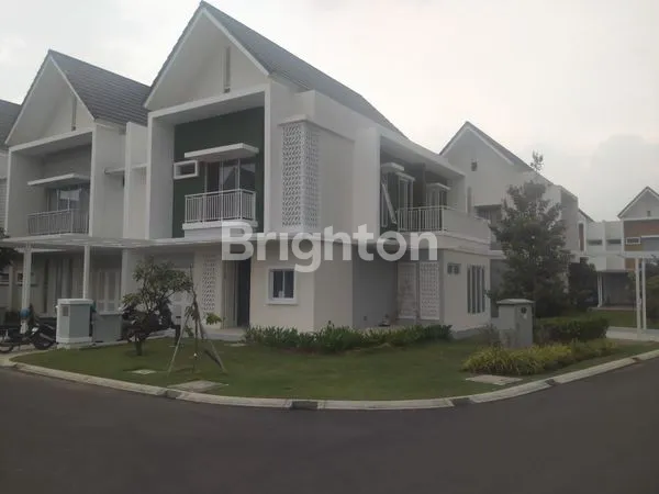 image RUMAH HOOK DI SUMMARECON BANDUNG (1)