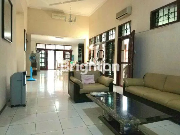 image RUMAH STRATEGIS AMBENGAN - SURABAYA PUSAT (2)