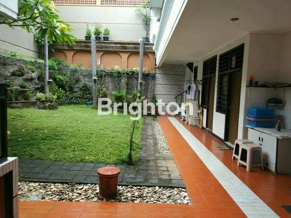image RUMAH STRATEGIS AMBENGAN - SURABAYA PUSAT (4)