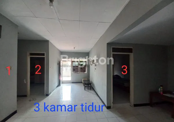 image RUMAH KOMPLEK PURI ANJASMORO DEKAT BANDAR SEMARANG BARAT  (5)