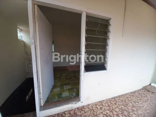 image RUKO STRATEGIS DAERAH RAMAI TENGAH KOTA TULUNGAGUNG (3)