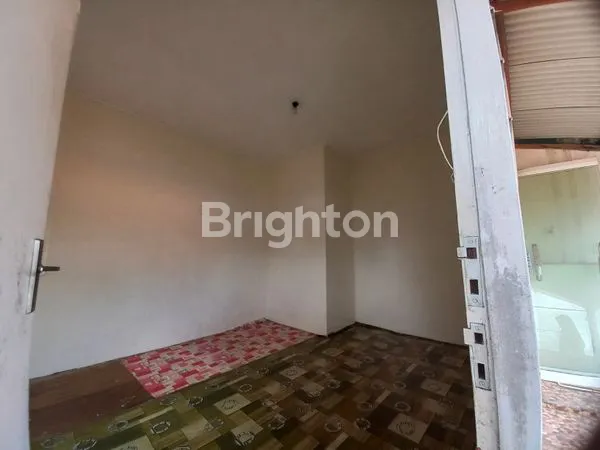 image RUKO STRATEGIS DAERAH RAMAI TENGAH KOTA TULUNGAGUNG (4)