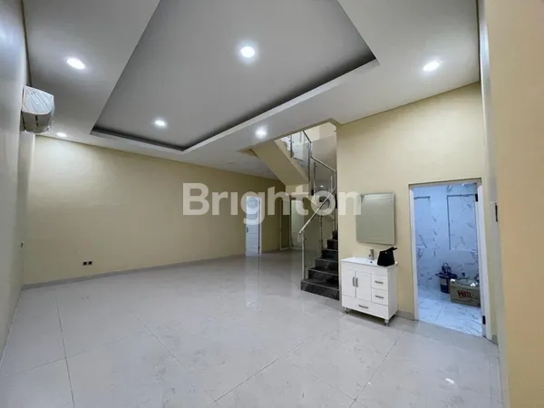 image RUMAH BARU PAKUWON CITY SAN DIEGO SURABAYA TIMUR LT200M2 (1)