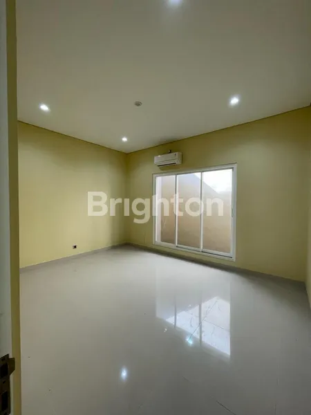 image RUMAH BARU PAKUWON CITY SAN DIEGO SURABAYA TIMUR LT200M2 (2)