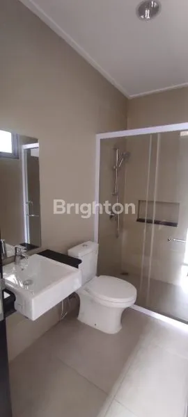 image RUMAH PIK2 6X12,5 (3)