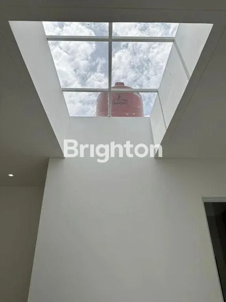 image RUMAH MODERN 2 LANTAI DI MERUYA - DEKAT TOL KEBUN JERUK (4)