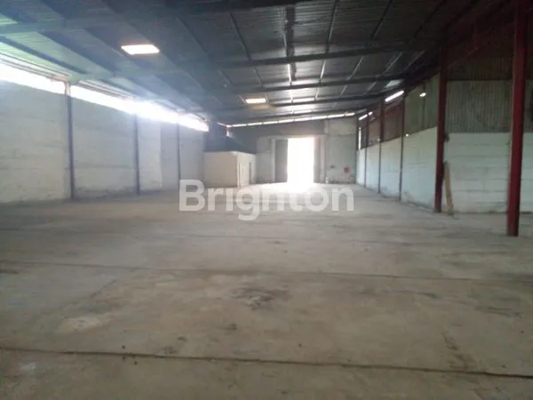 image GUDANG 1700M² DEKAT TJ. PRIOK, BISA DIAKSES KONTAINER 40FEET (1)