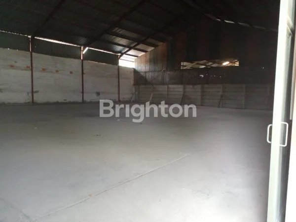 image GUDANG 1700M² DEKAT TJ. PRIOK, BISA DIAKSES KONTAINER 40FEET (6)