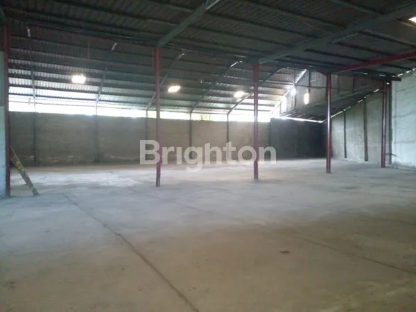 image GUDANG 1700M² DEKAT TJ. PRIOK, BISA DIAKSES KONTAINER 40FEET (7)