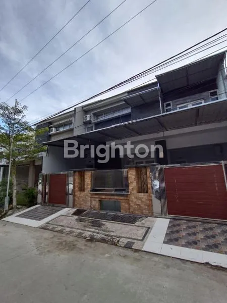 image RUMAH CANTIK 2 LANTAI DISEWAKAN DI PERUMAHAN GARDEN HILLS (1)