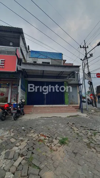 RUKO 2 LT JALAN KAKI KE ALUN ALUN KOTA BATU