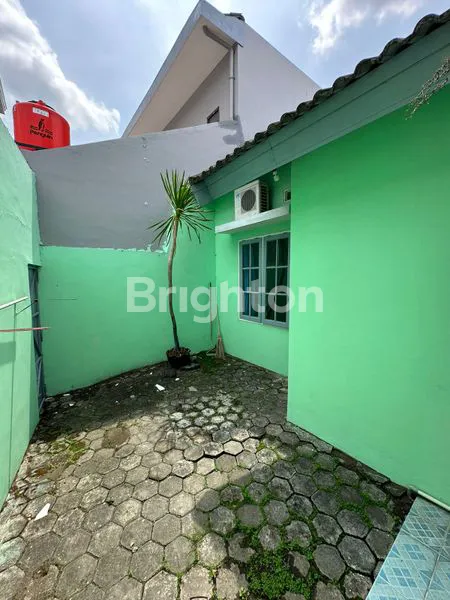 image RUMAH CANTIK SIAP HUNI DI TENGAH KOTA SOLO (2)