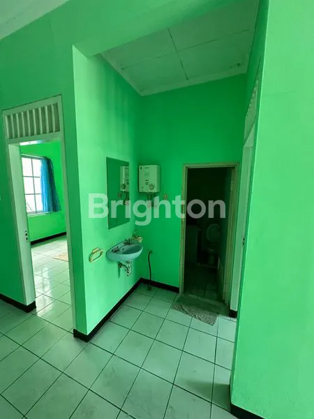 image RUMAH CANTIK SIAP HUNI DI TENGAH KOTA SOLO (3)